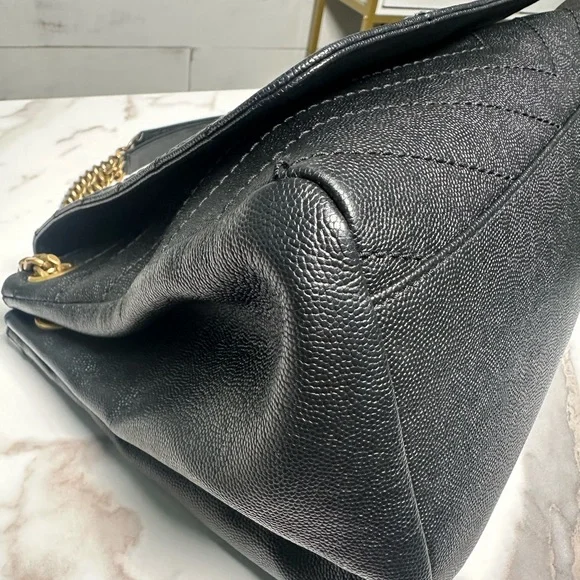 SOLD ❌❌❌ Yves Saint Laurent Black Chevron Shoulder Bag with Gold Chain - Picture 9 of 15